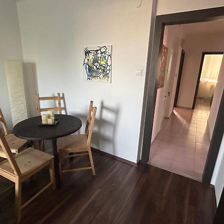 Apartman Rose Dunajská Streda Esterno foto